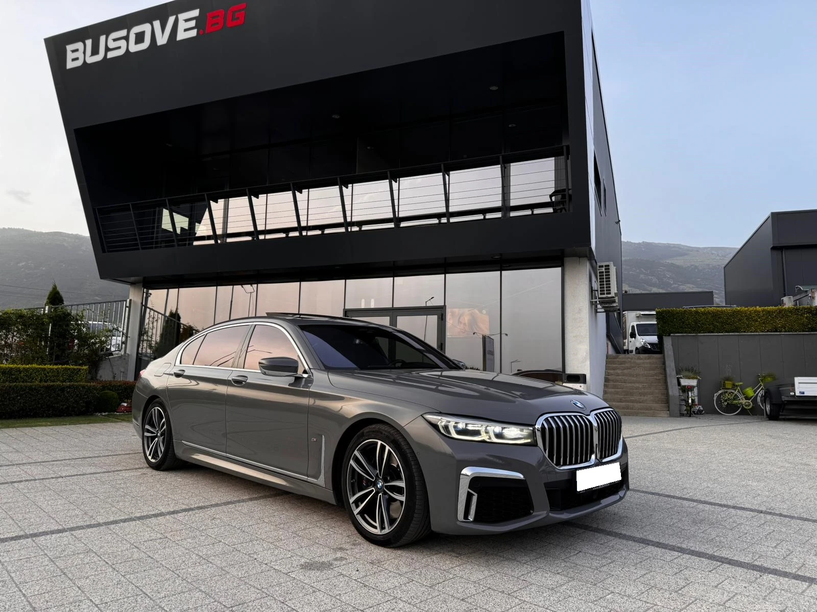 BMW 740 Ld Xdrive M-Packet Гаранционен - [1] 