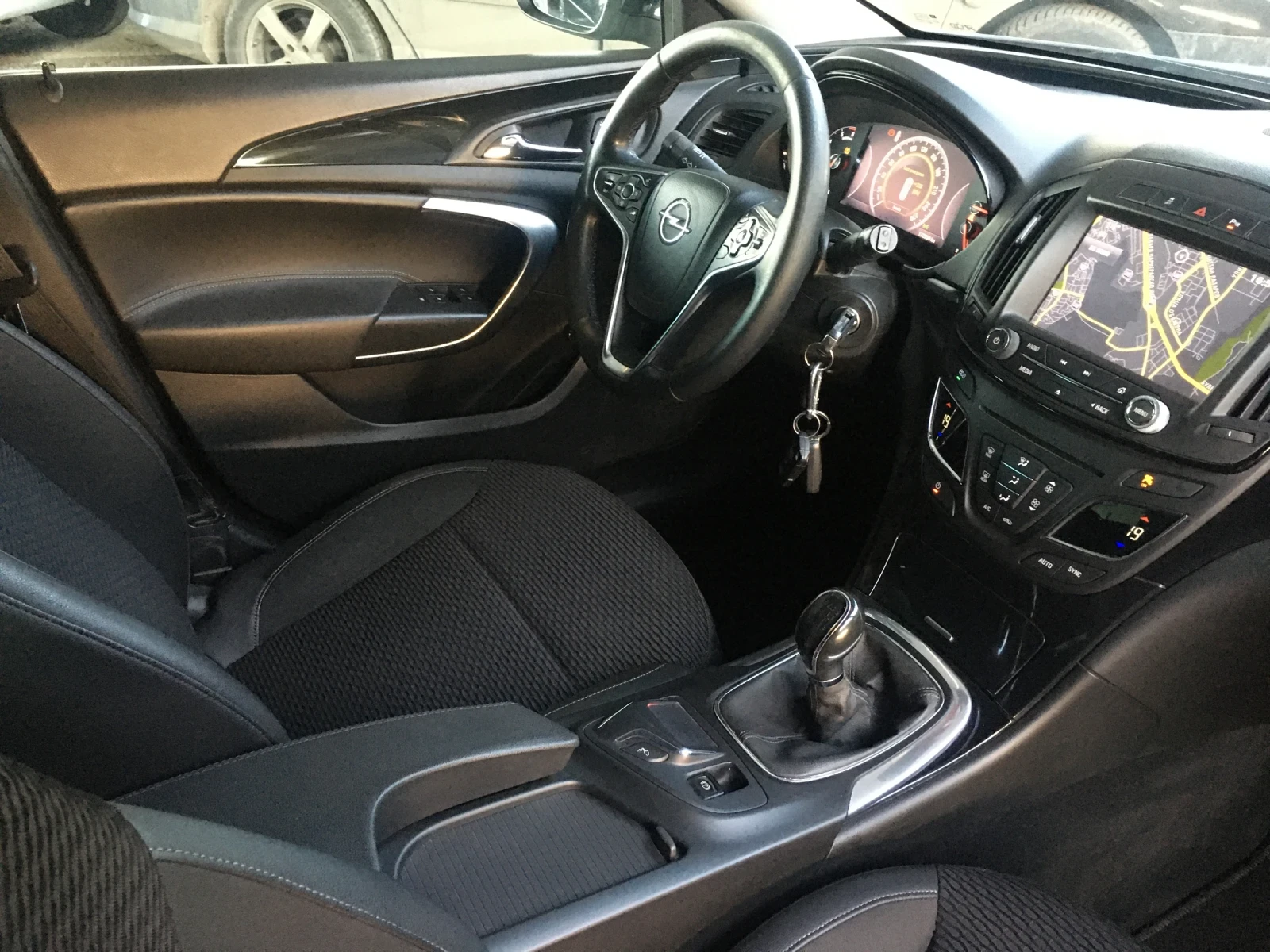 Opel Insignia 2.0 ST COSMO 140k.c.ECO FLEX | Mobile.bg — изображение 14