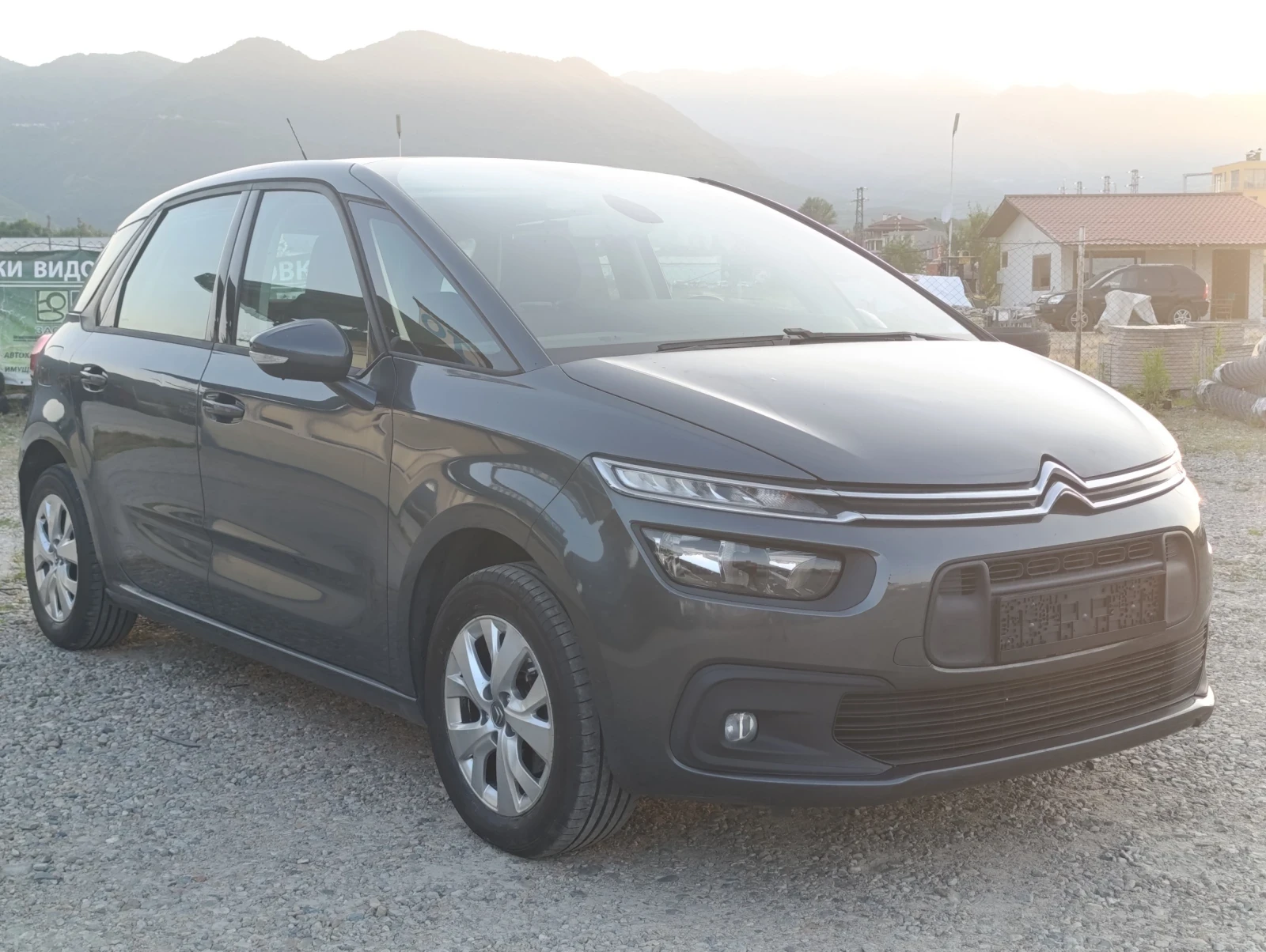Citroen C3 Picasso 1.6 Blue-HDi Live - изображение 5