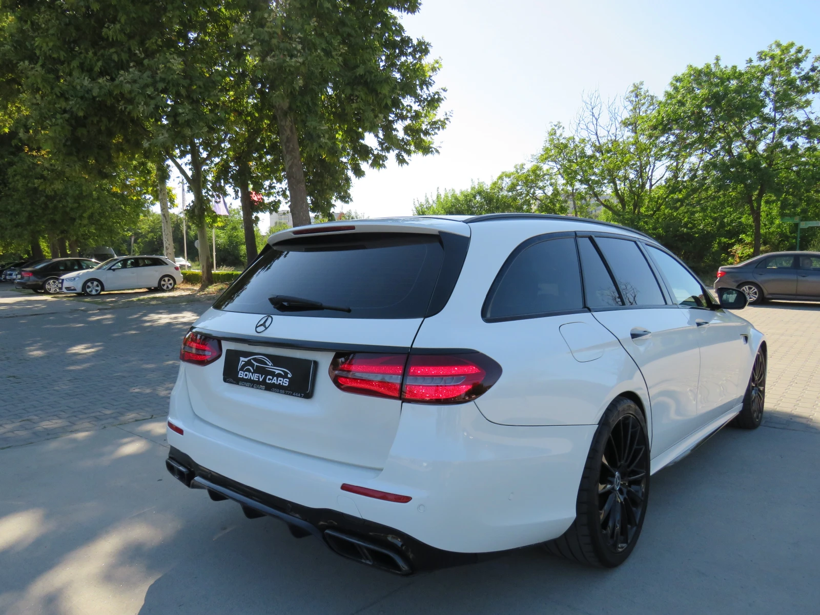 Mercedes-Benz E 63 AMG S * * * PERFORMANCE 4-MATIC+ PANORAMA FULL MAX* *  - изображение 5