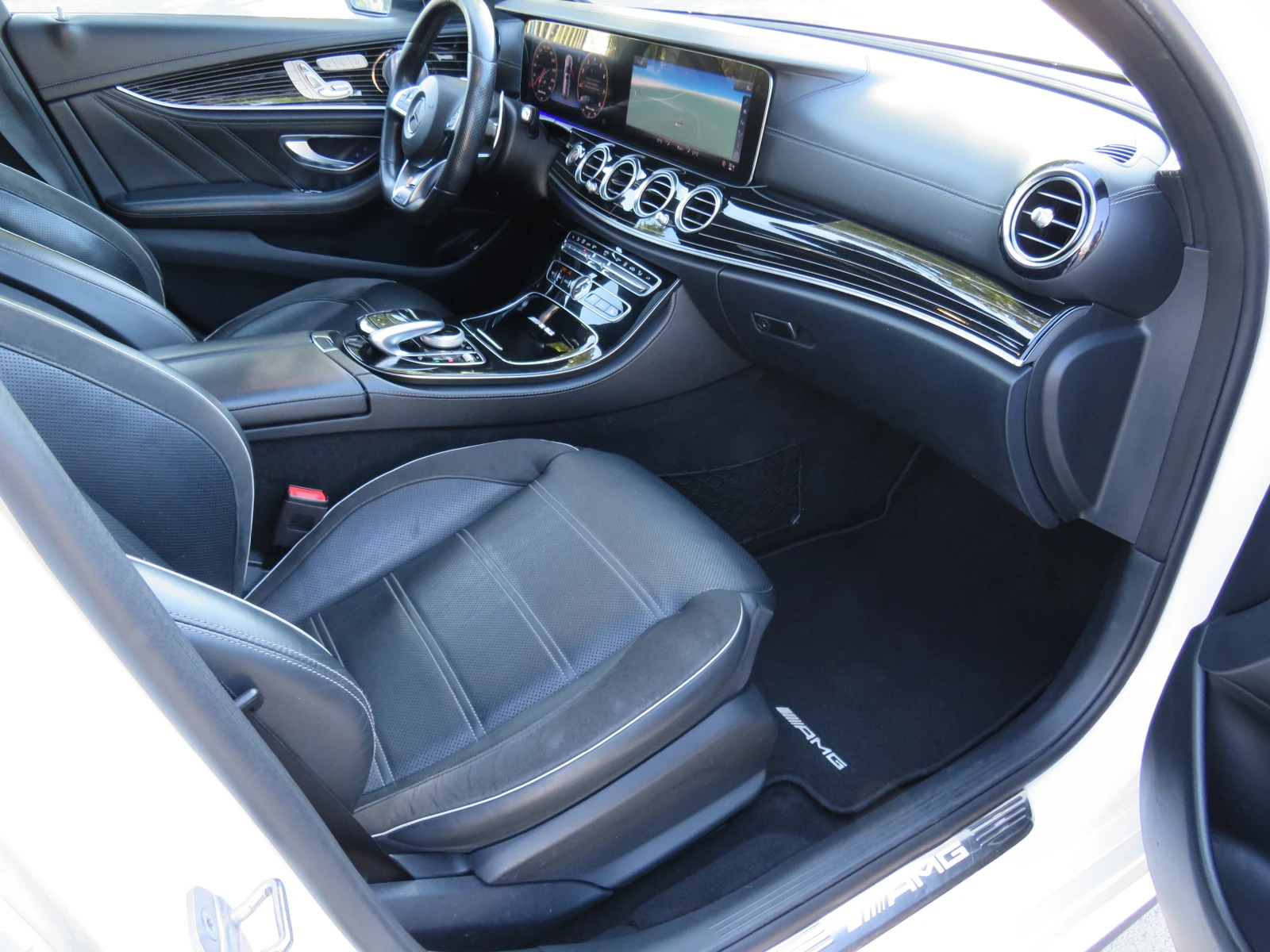 Mercedes-Benz E 63 AMG S * * * PERFORMANCE 4-MATIC+ PANORAMA FULL MAX* *  | Mobile.bg   12