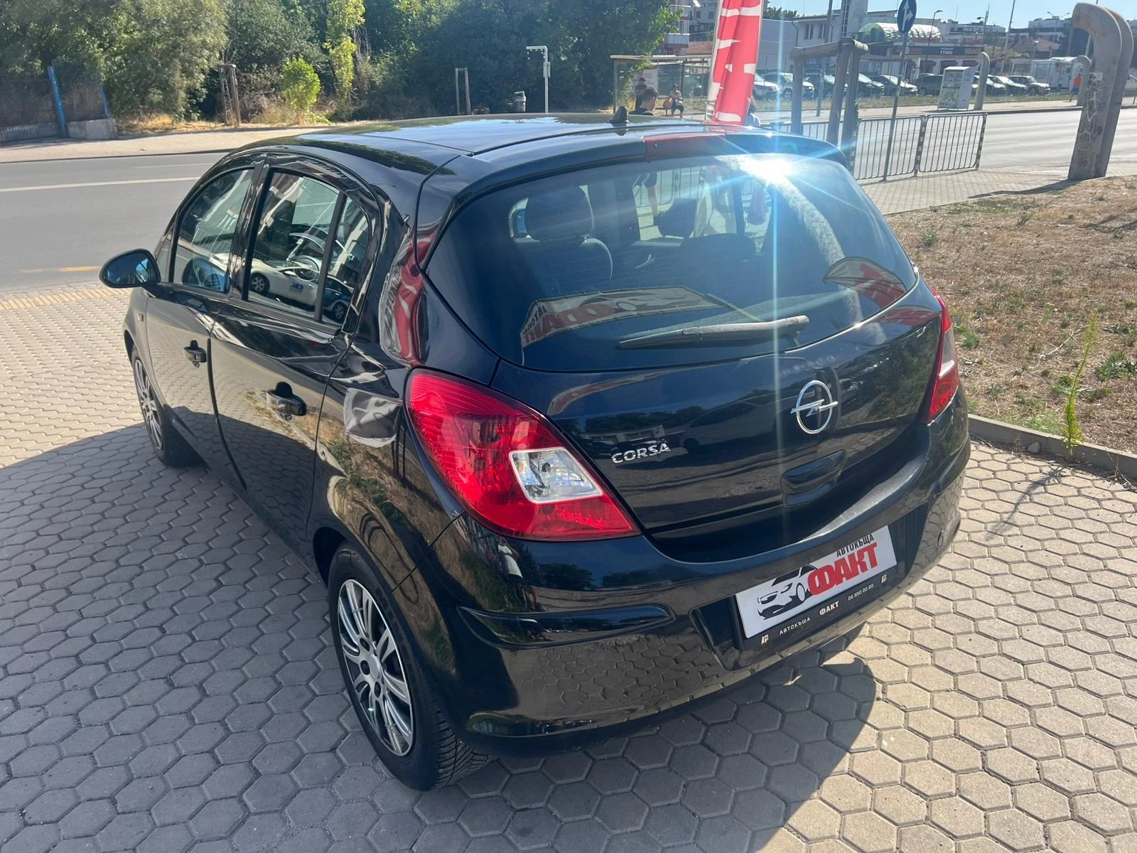 Opel Corsa 1.2i/KLIMA - изображение 5