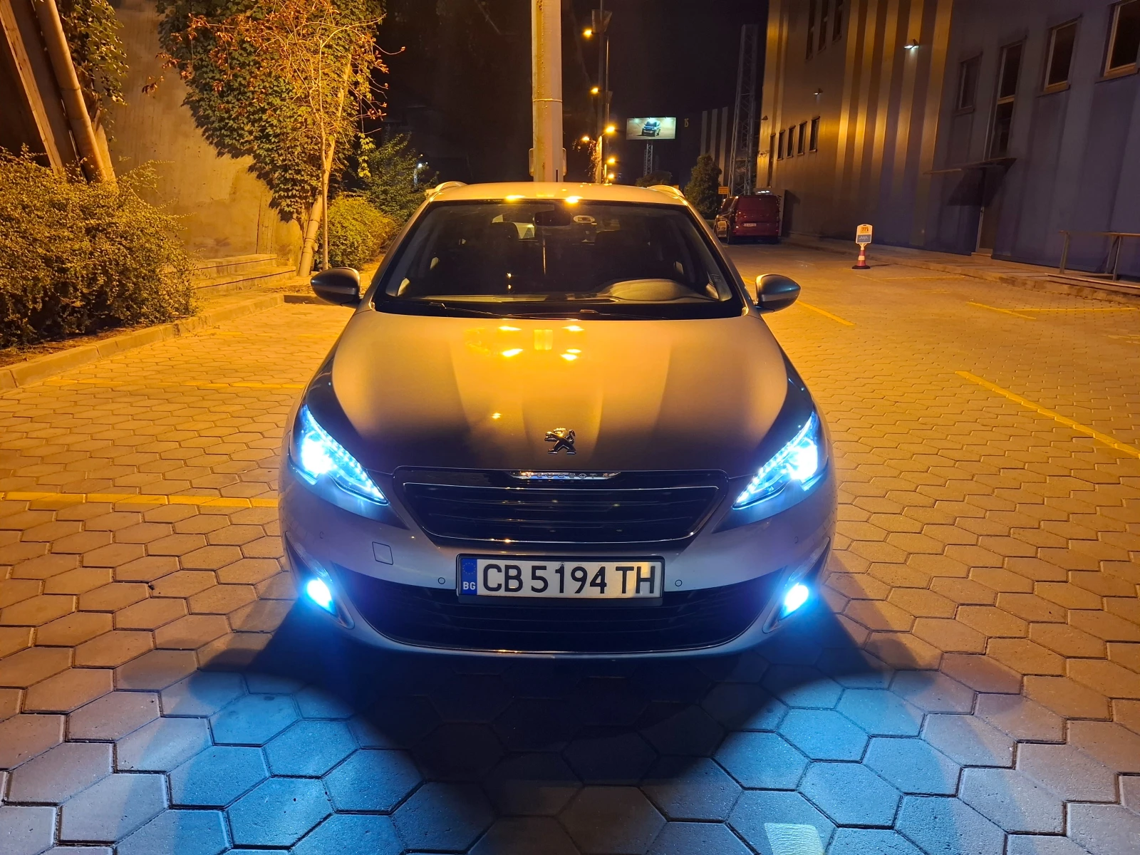 Peugeot 308 SW - изображение 2
