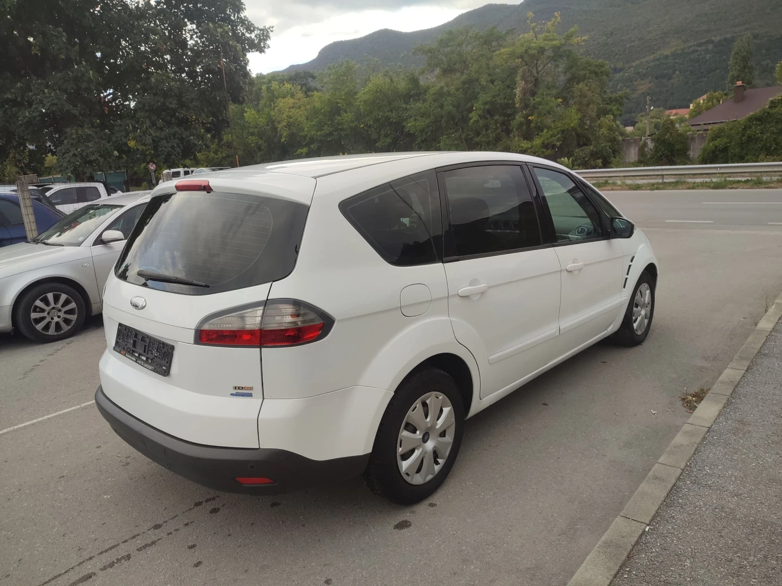Ford S-Max 2.0tdci 140cv - изображение 8