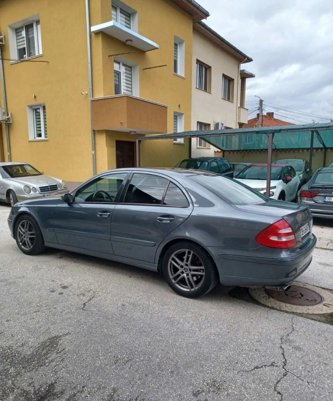 Mercedes-Benz E 200 Compressor  - изображение 6