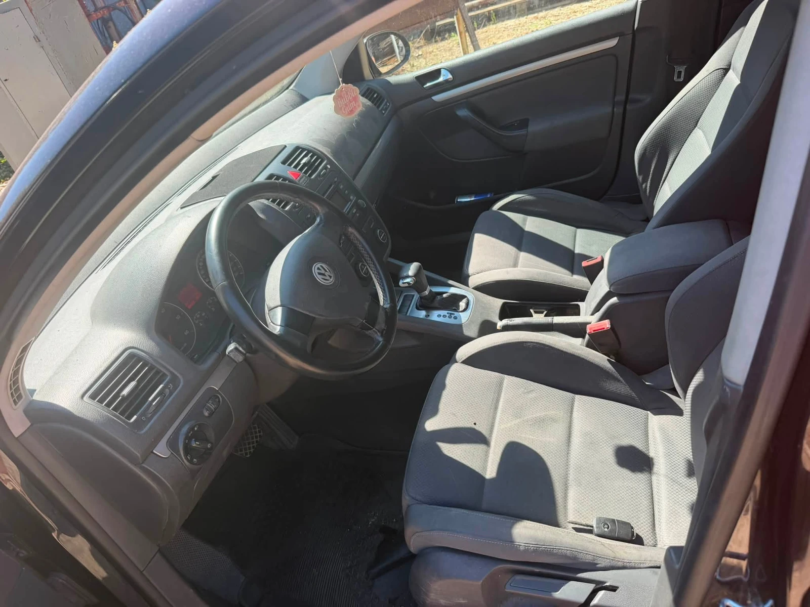 VW Golf 2.0tdi 140bkd dsg, снимка 9 - Автомобили и джипове - 53500220