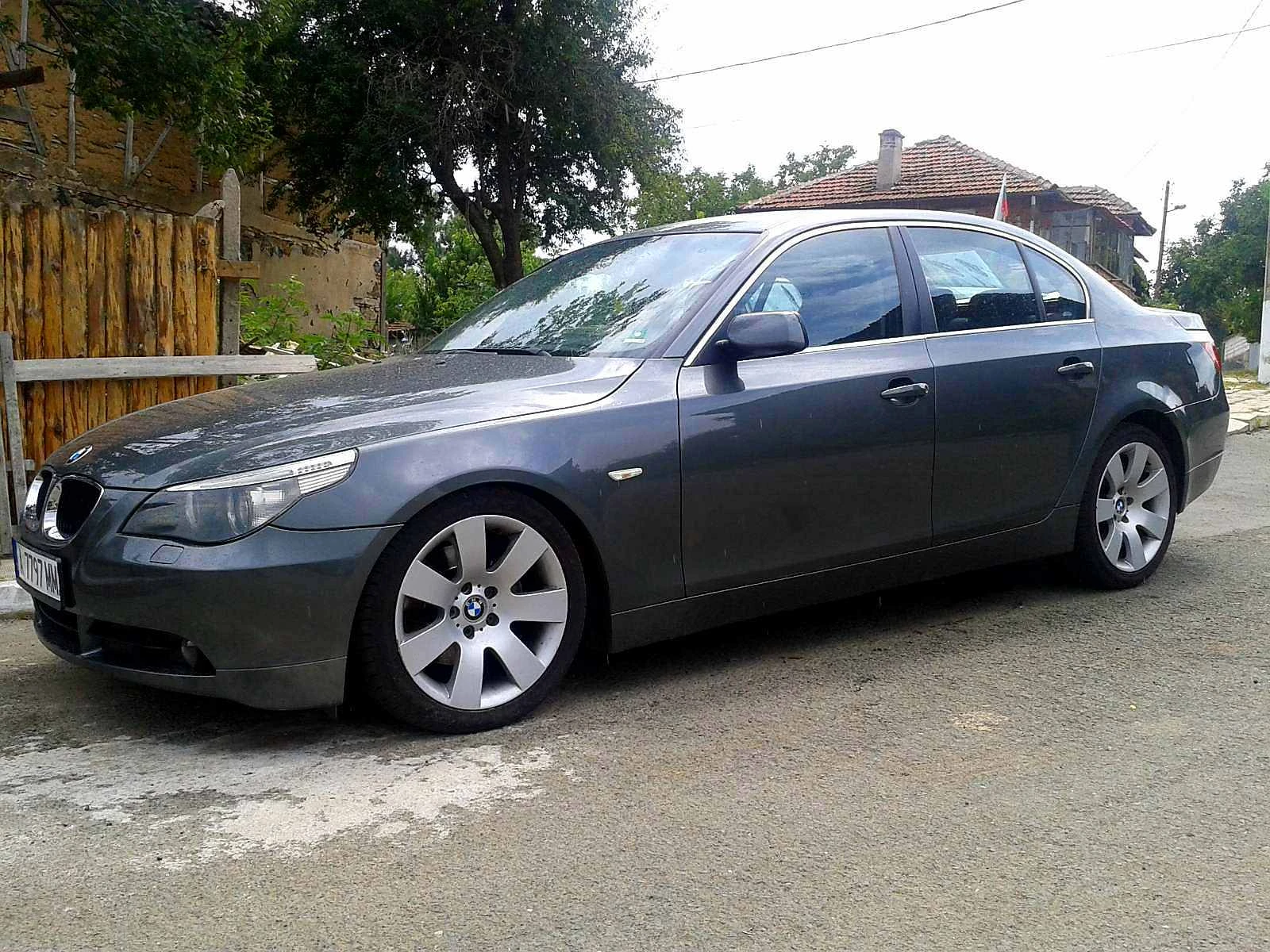 BMW 530 3.0 - изображение 6