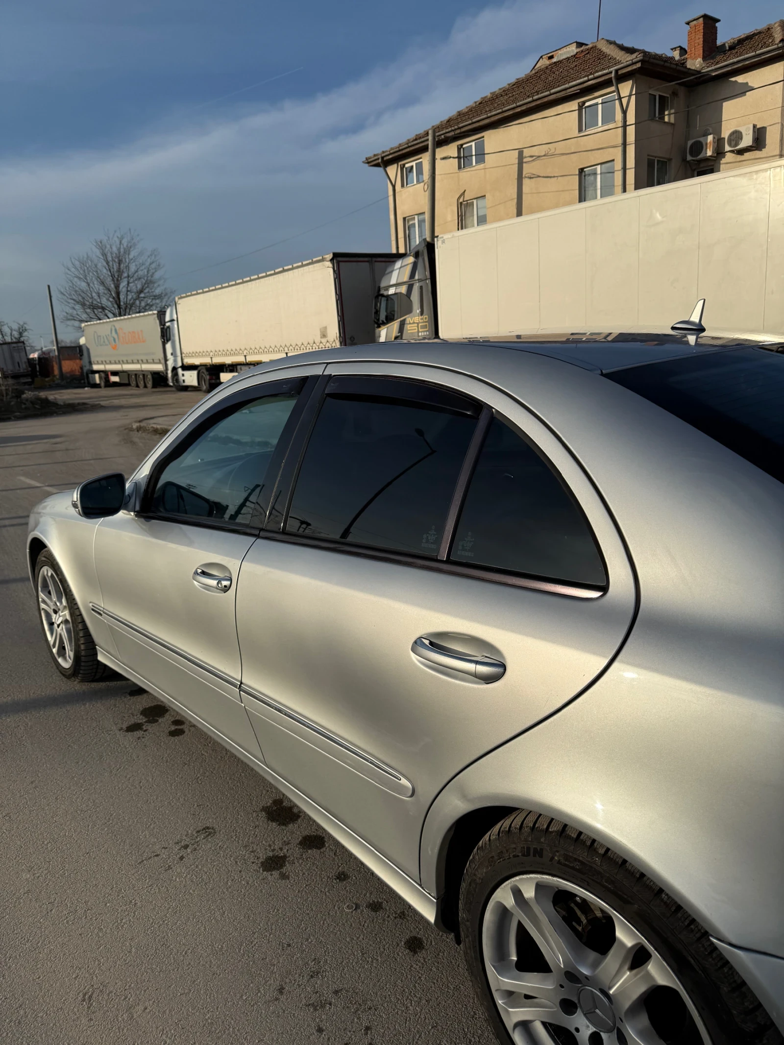 Mercedes-Benz E 280 | Mobile.bg � ����������� 4