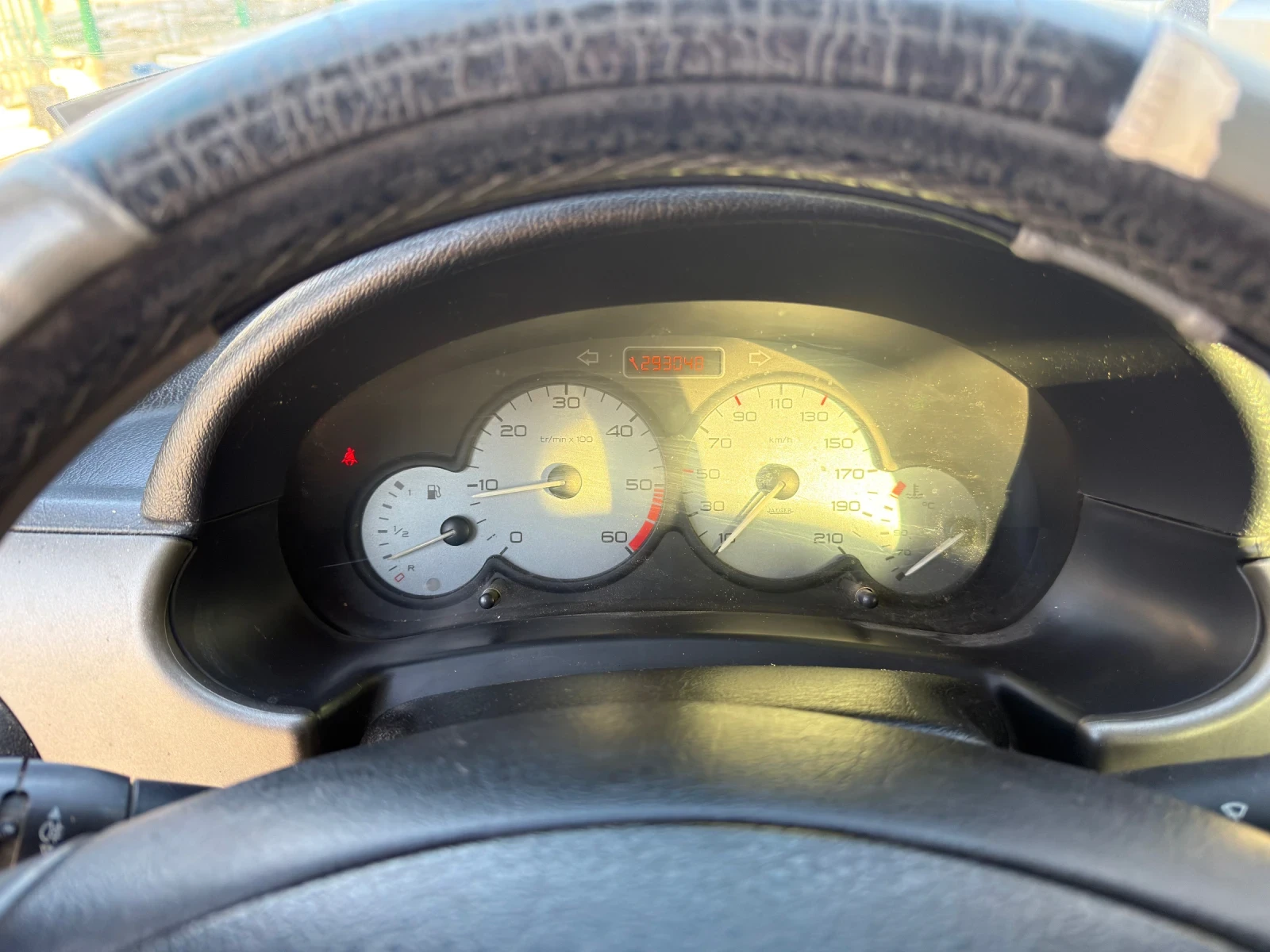 Citroen Berlingo 2.0 hdi, снимка 10 - Автомобили и джипове - 53828418