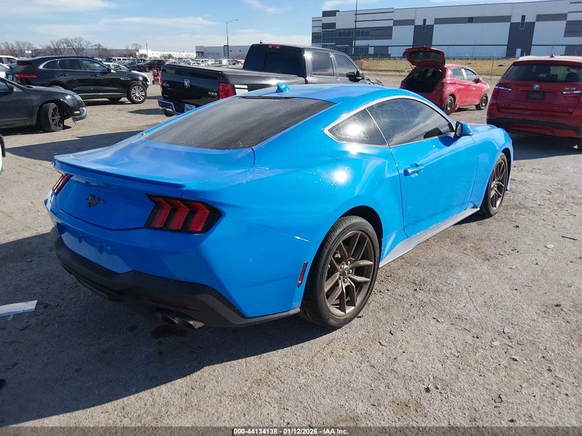 Ford Mustang 2.3l Ecoboost Premium Fastback, снимка 4 - Автомобили и джипове - 54002363