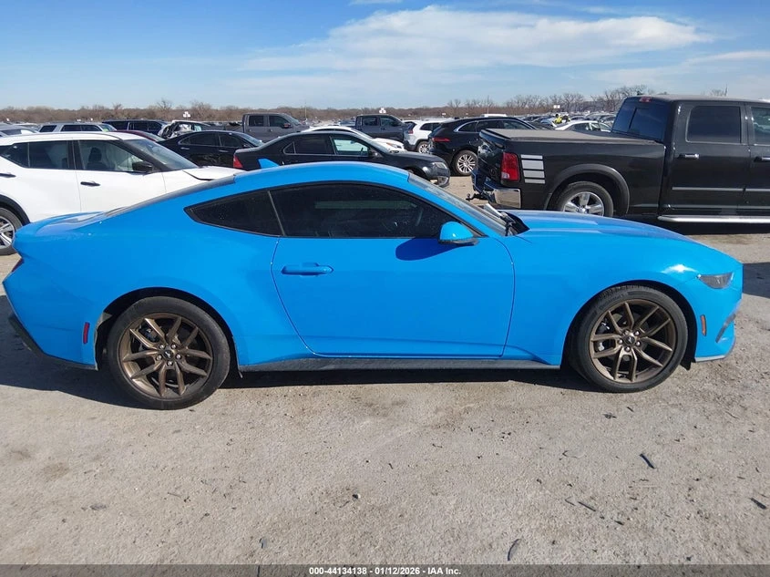 Ford Mustang 2.3l Ecoboost Premium Fastback, снимка 13 - Автомобили и джипове - 54002363