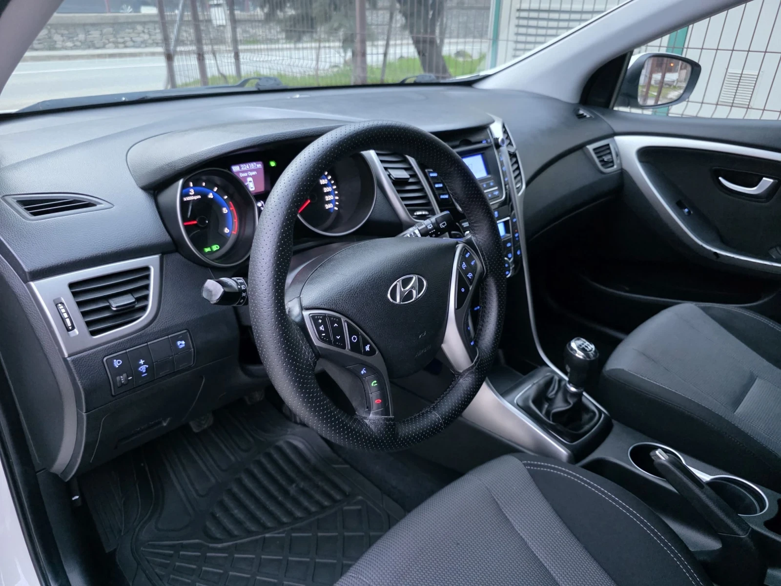Hyundai I30 1.6 CRDI 128PSB* FACELIFT * LED* PODGREV*  | Mobile.bg � ����������� 10