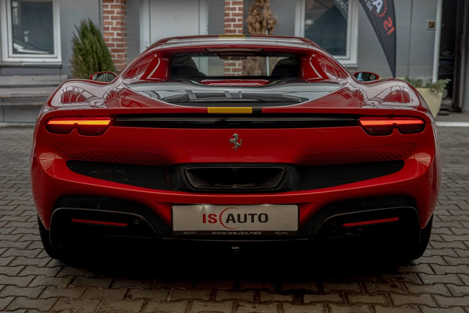 Ferrari 296GTB Fiorano/JBL/Lift/Камера/Керамика/, снимка 5 - Автомобили и джипове - 54071828