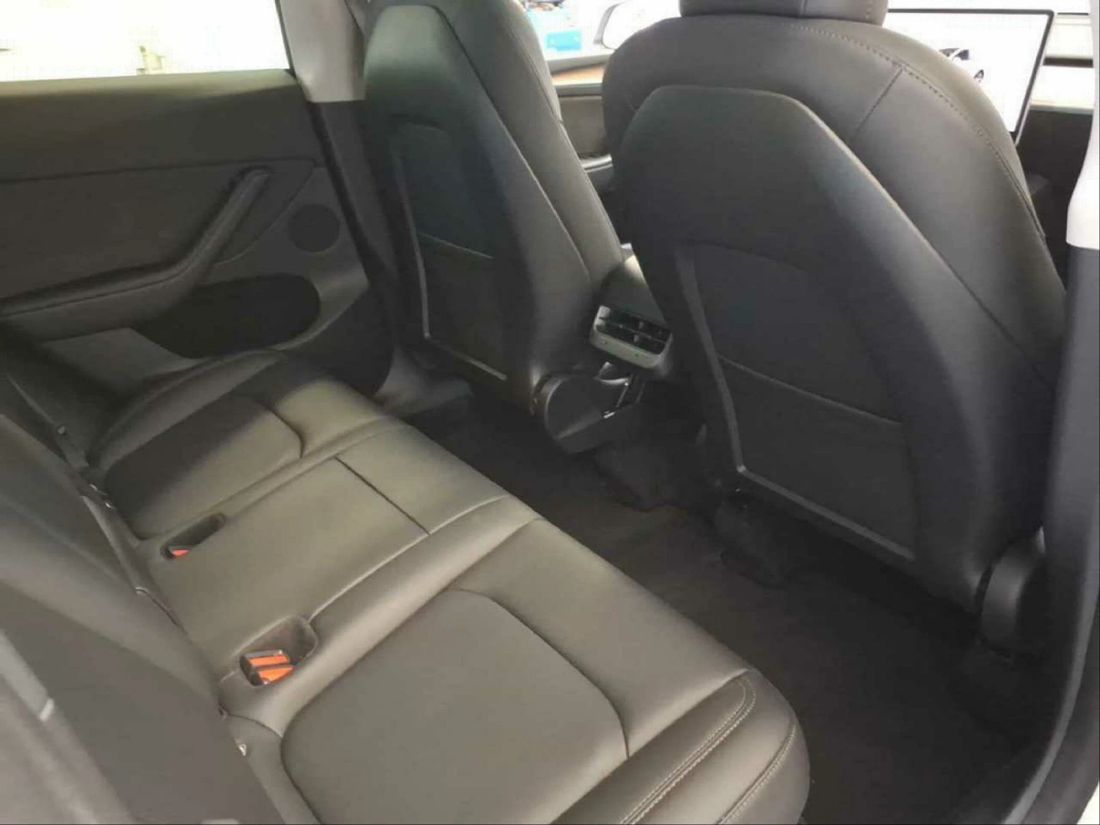 Tesla Model Y LONG RANGE DUAL MOTOR ОЧАКВАН ВНОС, снимка 6 - Автомобили и джипове - 54124474