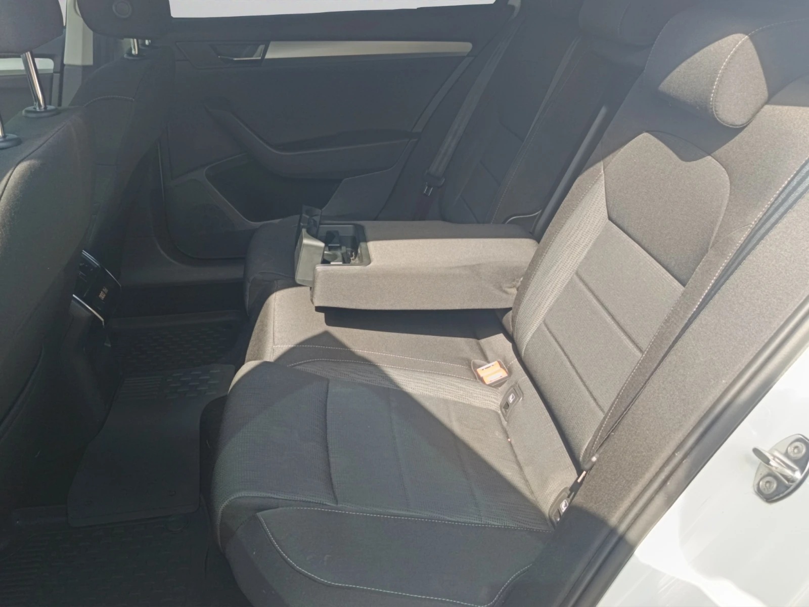 Skoda Superb AMBITION, снимка 15 - Автомобили и джипове - 54708460