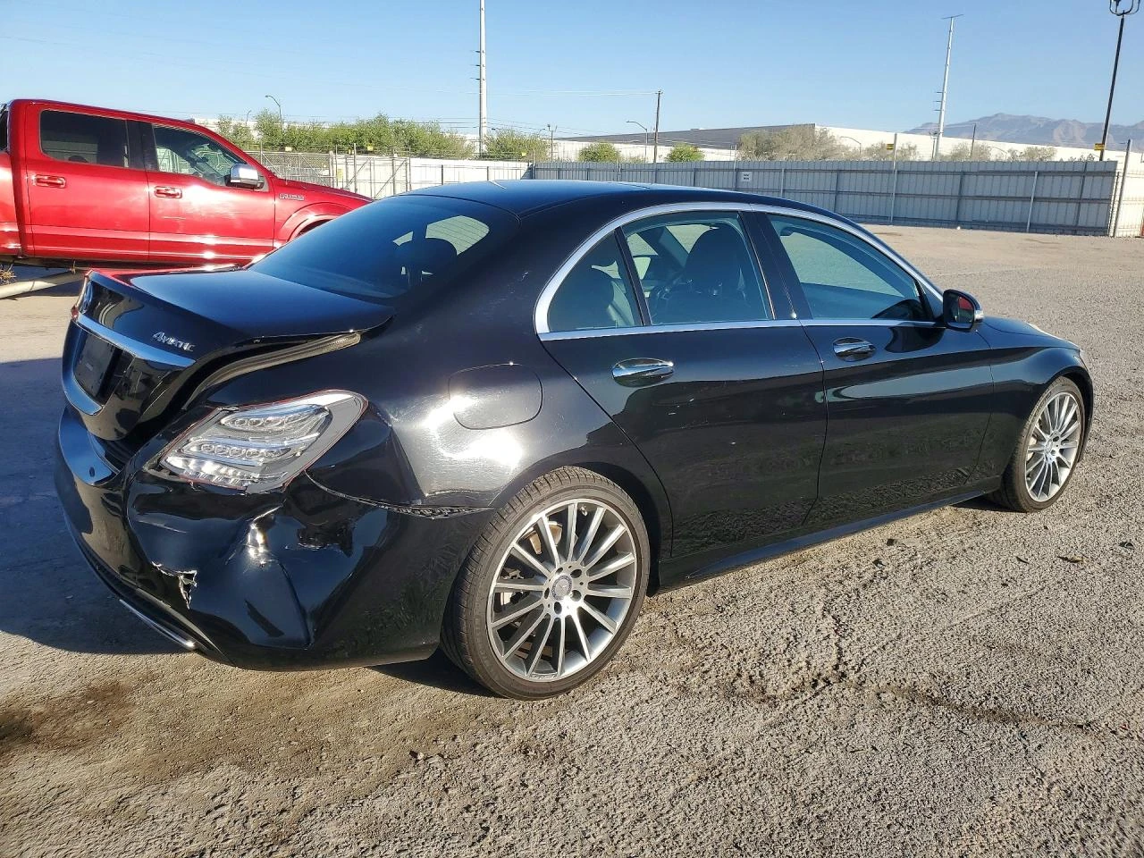 Mercedes-Benz C 400 4MATIC #УНИКАТ# !BURMESTER!, снимка 3 - Автомобили и джипове - 54940264