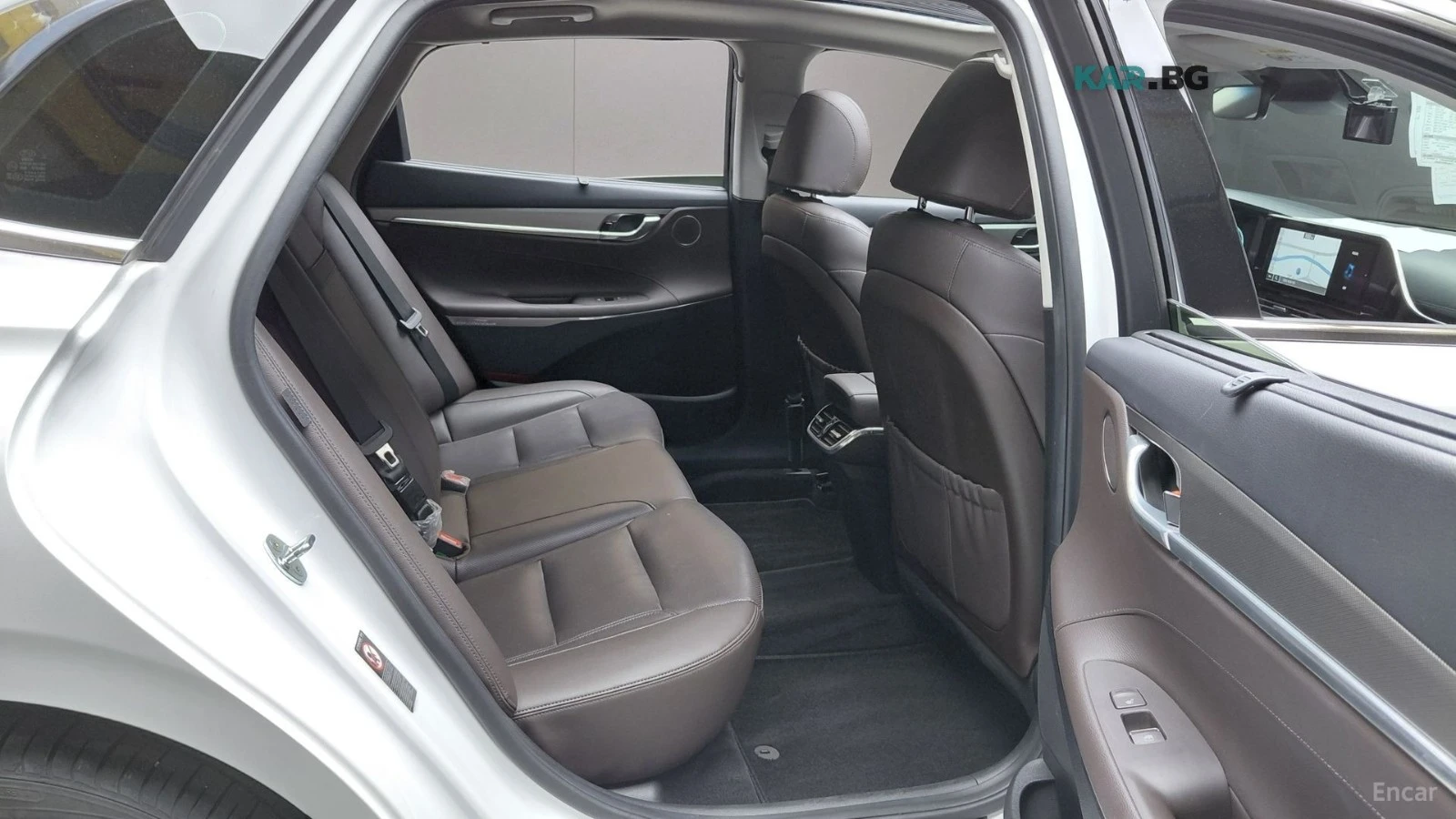 Hyundai Grandeur 2.5/EXCLUSIVE/DRIVE-ASSISTS/SUNROOF, снимка 15 - Автомобили и джипове - 55728872