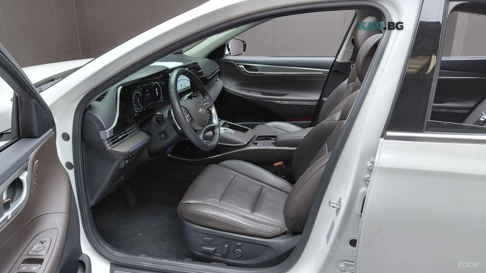 Hyundai Grandeur 2.5/EXCLUSIVE/DRIVE-ASSISTS/SUNROOF, снимка 6 - Автомобили и джипове - 55728872