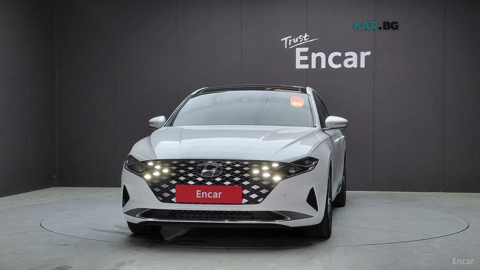 Hyundai Grandeur 2.5/EXCLUSIVE/DRIVE-ASSISTS/SUNROOF, снимка 2 - Автомобили и джипове - 55728872
