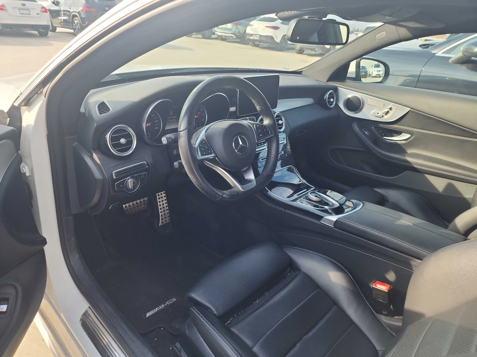 Mercedes-Benz C 300 * Coupe * CARFAX * , снимка 6 - Автомобили и джипове - 55911196