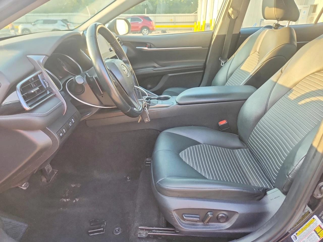Toyota Camry 2.5l Se, снимка 7 - Автомобили и джипове - 56043602