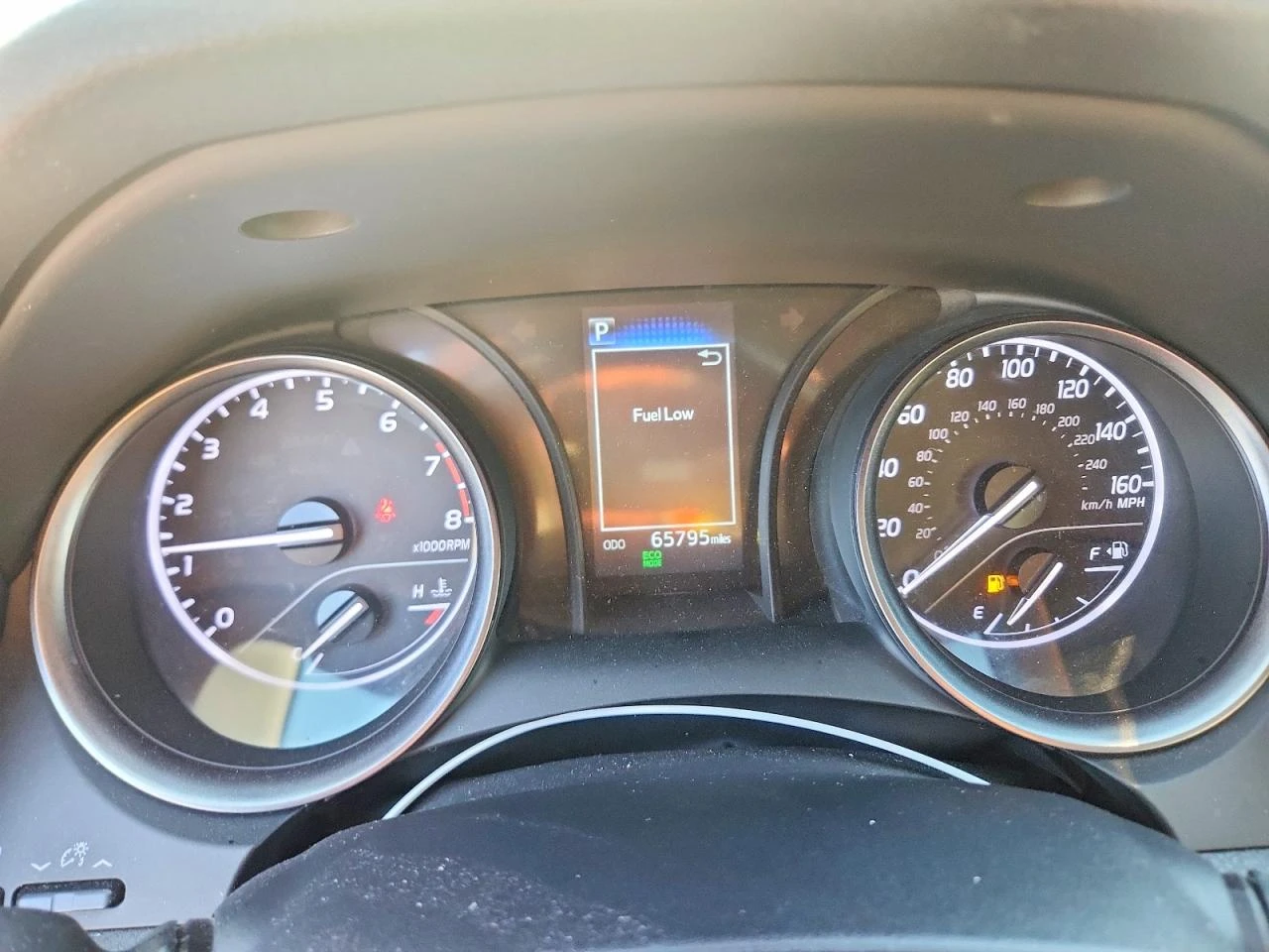 Toyota Camry 2.5l Se, снимка 9 - Автомобили и джипове - 56043602