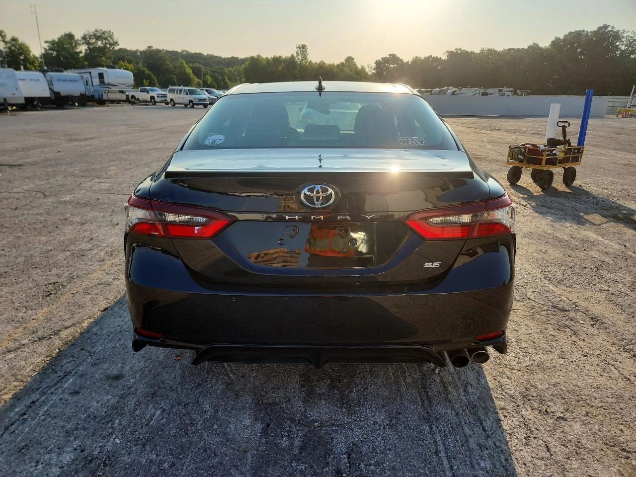 Toyota Camry 2.5l Se, снимка 6 - Автомобили и джипове - 56043602