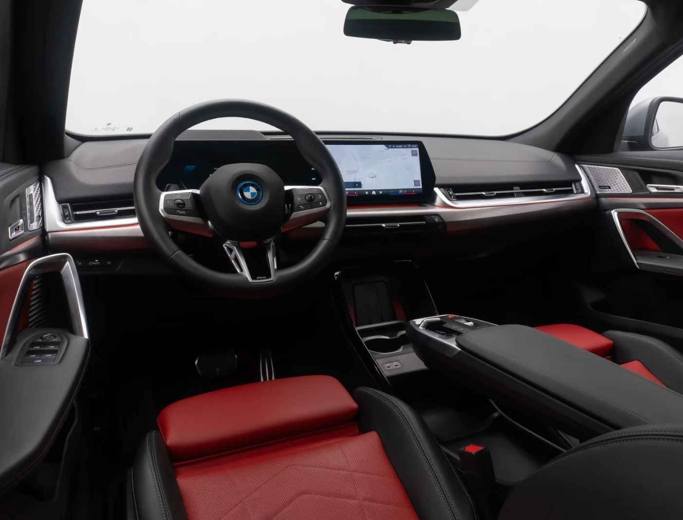 BMW iX2 eD20 * M-SPORT* 360* H/K* , снимка 16 - Автомобили и джипове - 56105128