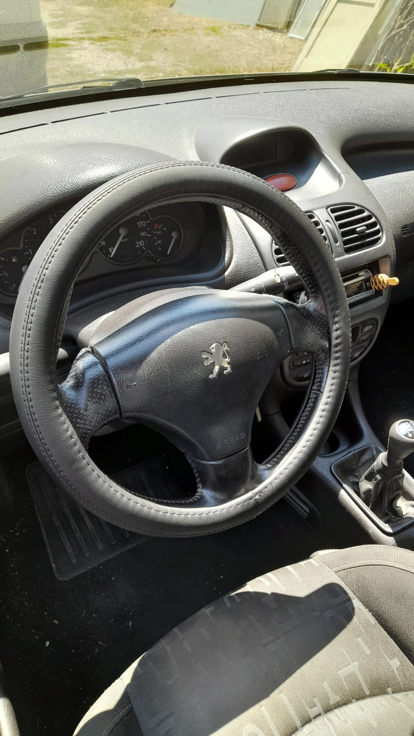 Peugeot 206 ХS, снимка 11 - Автомобили и джипове - 56296224
