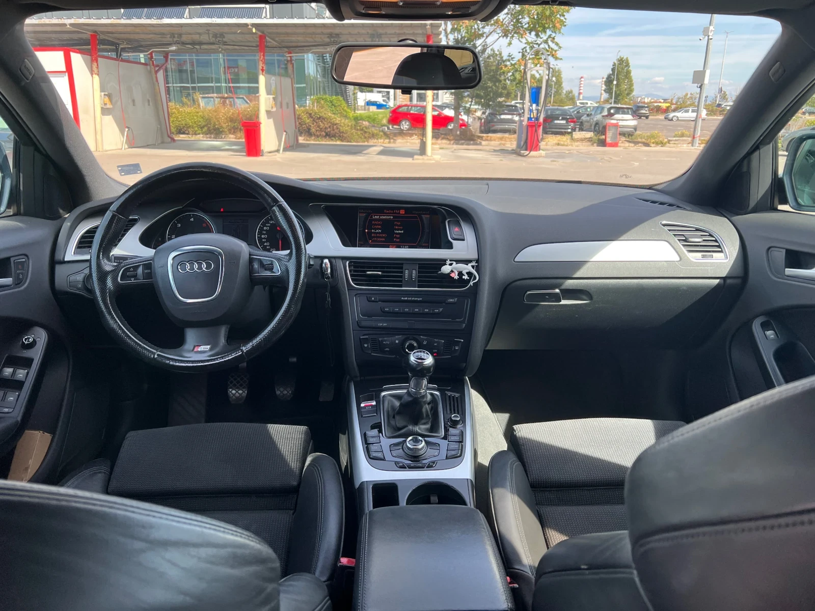 Audi A4 2.0tdi, снимка 8 - Автомобили и джипове - 56331673
