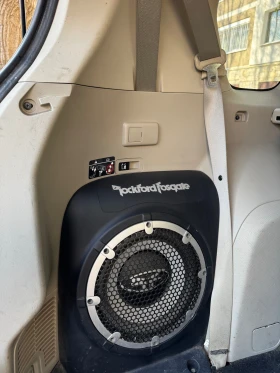 Mitsubishi Outlander 2.0, снимка 10