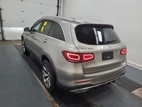 Mercedes-Benz GLC 300 * AMG Line * CARFAX * Без инциденти * , снимка 5