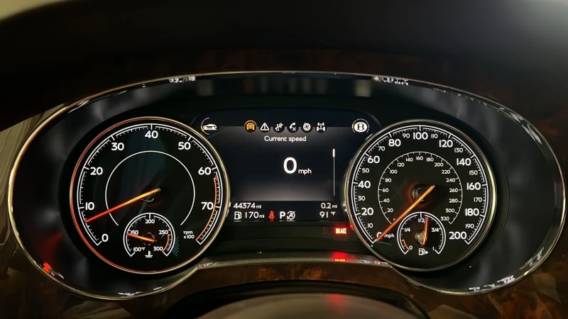 Bentley Bentayga 6.0 W12 Twin-Turbocharged Signature AWD, снимка 10 - Автомобили и джипове - 46745958