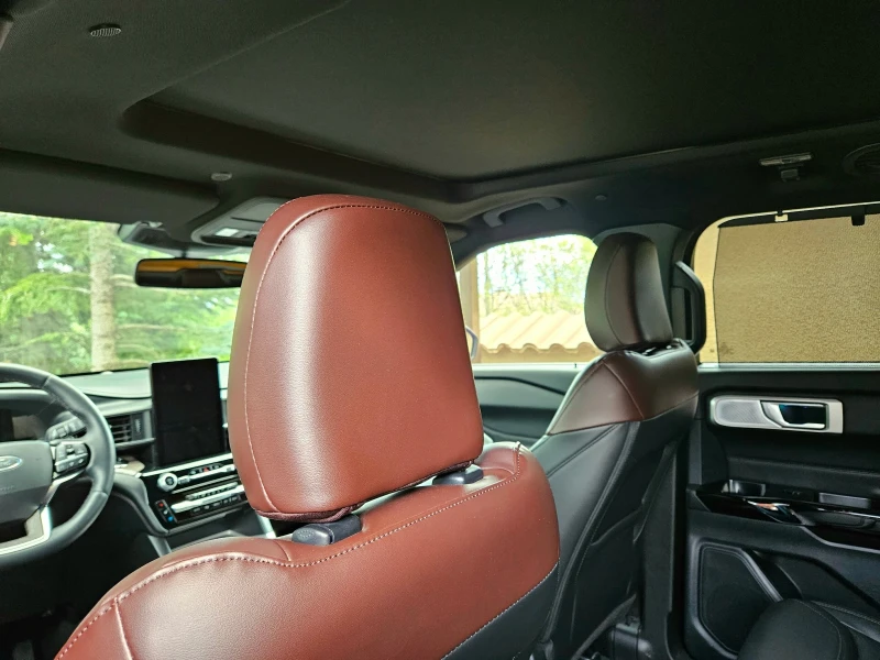 Ford Explorer PLATINUM Plug-in Hybrid 4х4, снимка 9 - Автомобили и джипове - 52331085