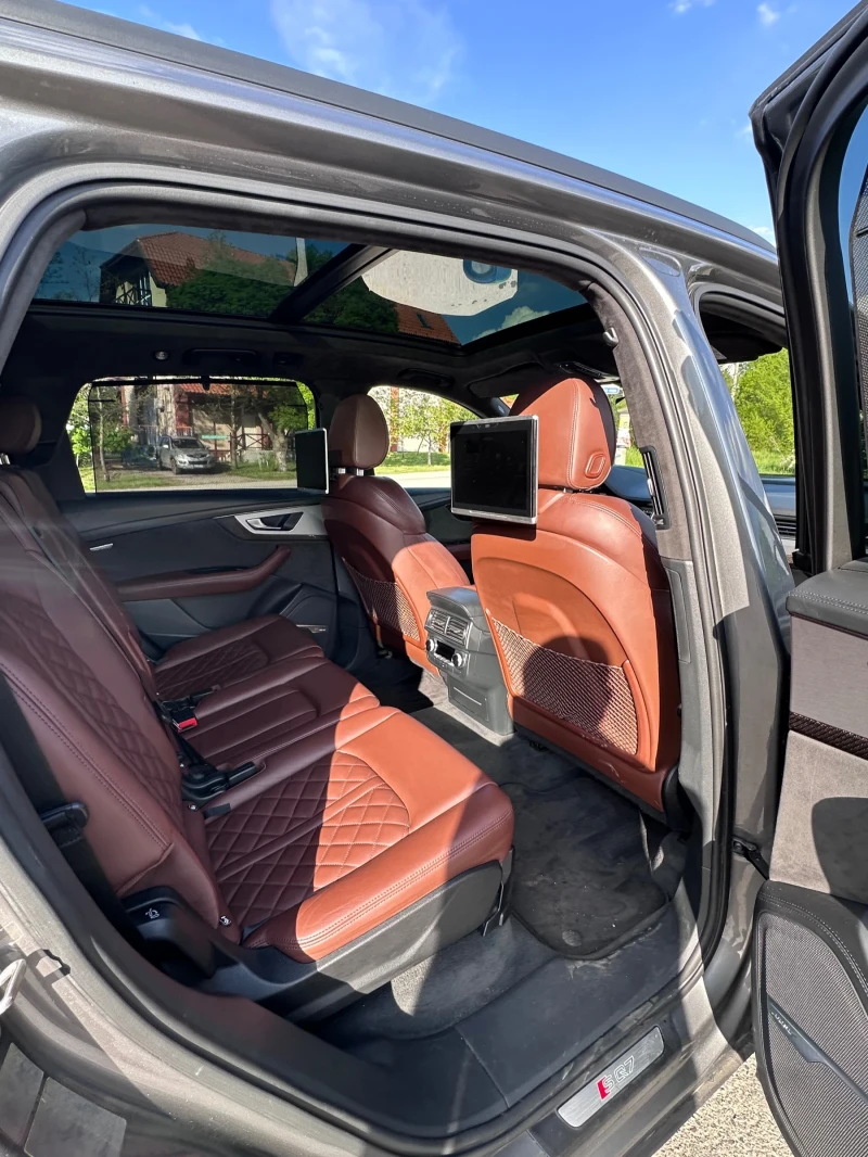 Audi SQ7 4.0 V8T 504HP, Premium pack, снимка 11 - Автомобили и джипове - 52309867