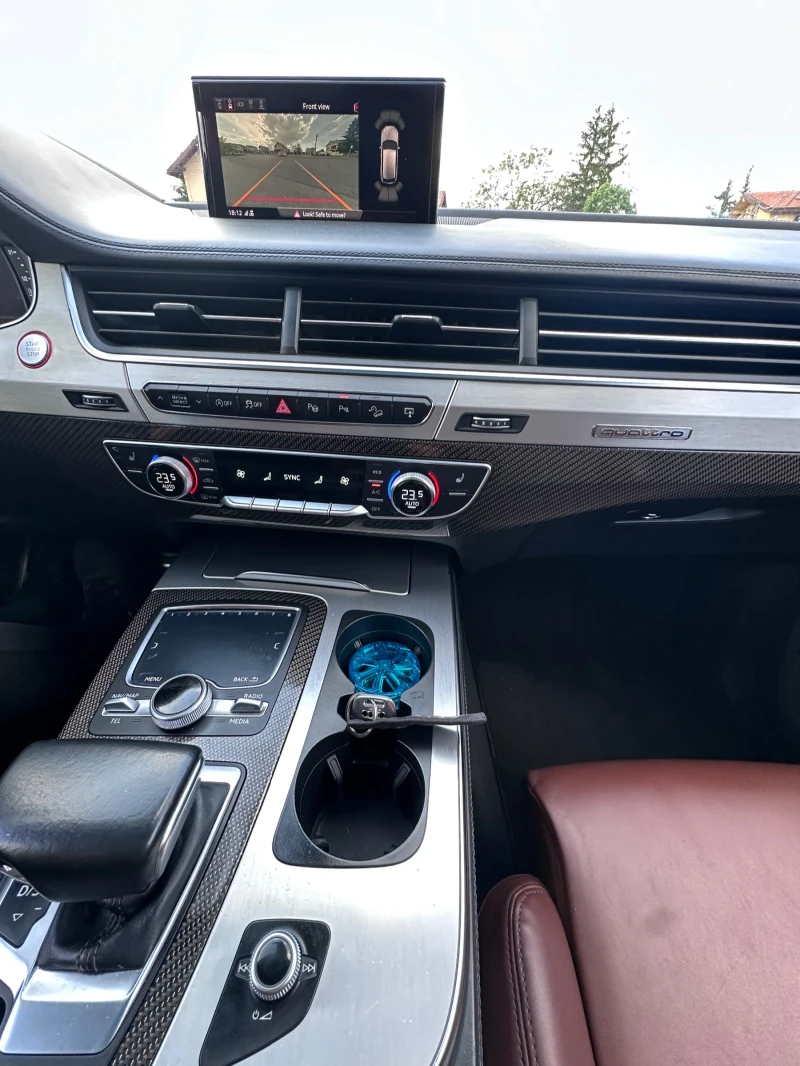 Audi SQ7 4.0 V8T 504HP, Premium pack, снимка 15 - Автомобили и джипове - 52309867
