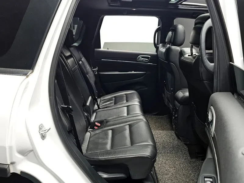 Jeep Cherokee 3.6 Limited - CAMO 30% ABAHC, снимка 11 - Автомобили и джипове - 55941610