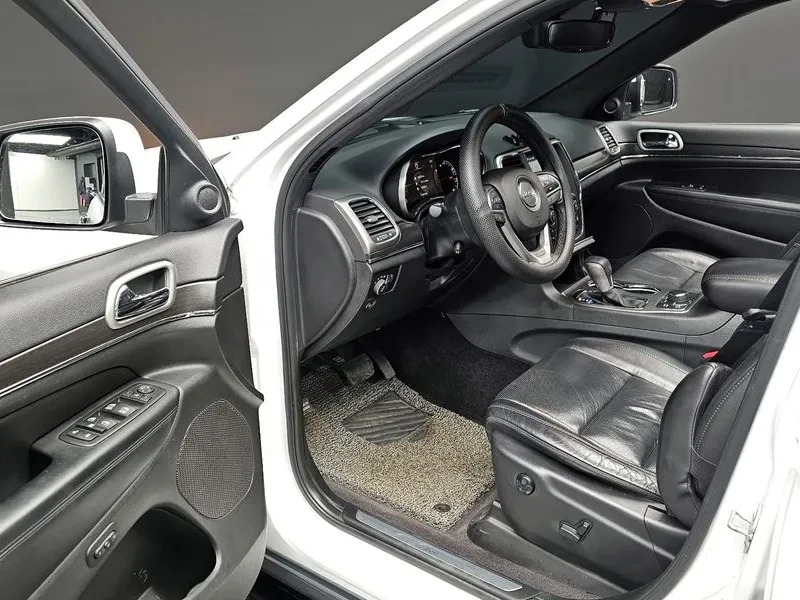 Jeep Cherokee 3.6 Limited - CAMO 30% ABAHC, снимка 12 - Автомобили и джипове - 55941610