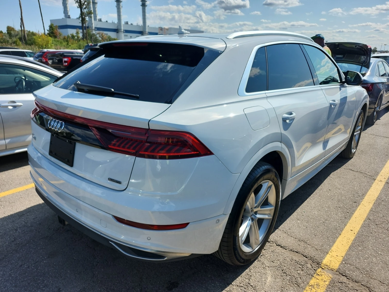 Audi Q7 PROGESSIV* CARFAX* БЕЗ ПЪРВОНАЧАЛНА*  - изображение 3