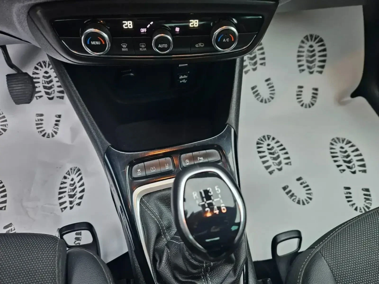 Opel Crossland X 1.2 T - изображение 3