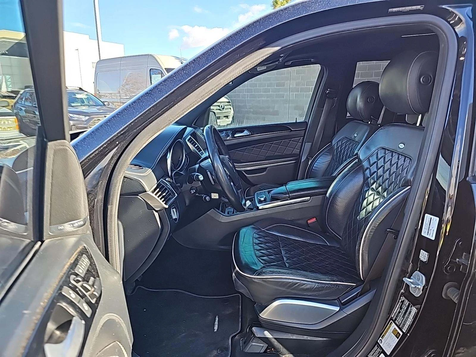 Mercedes-Benz GL Designo Black Nappa - изображение 6