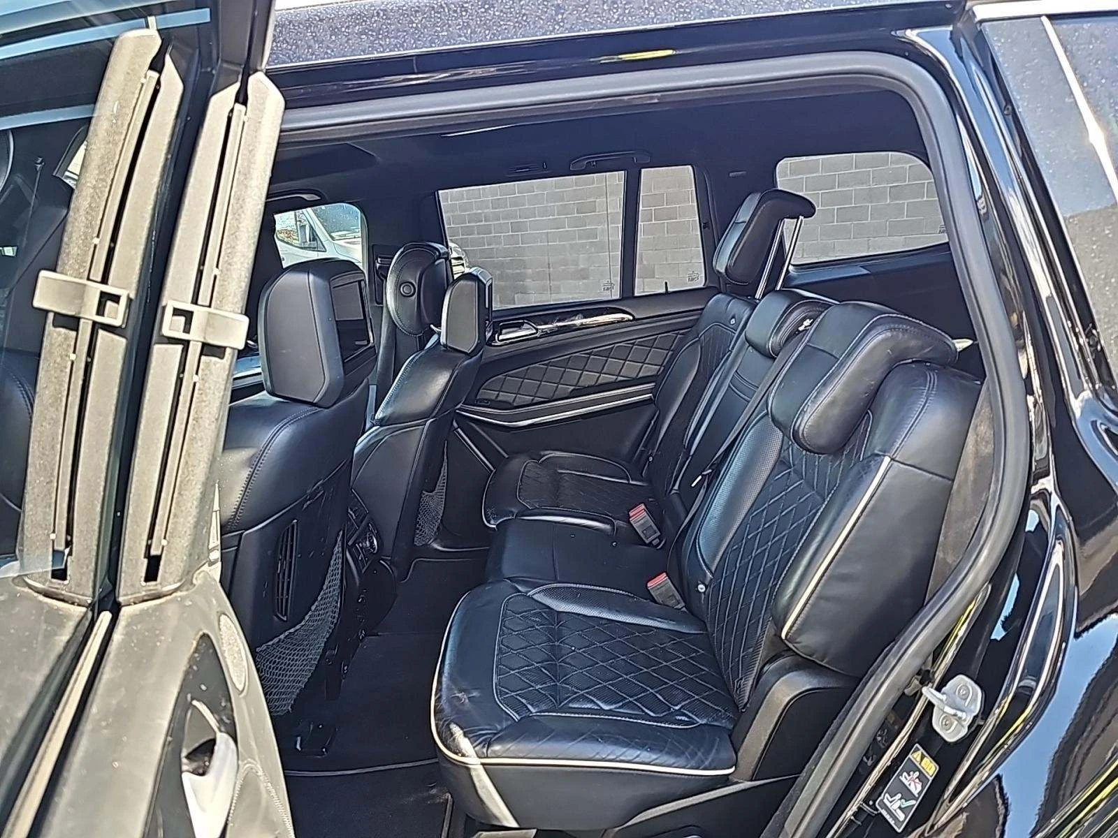 Mercedes-Benz GL Designo Black Nappa - изображение 9