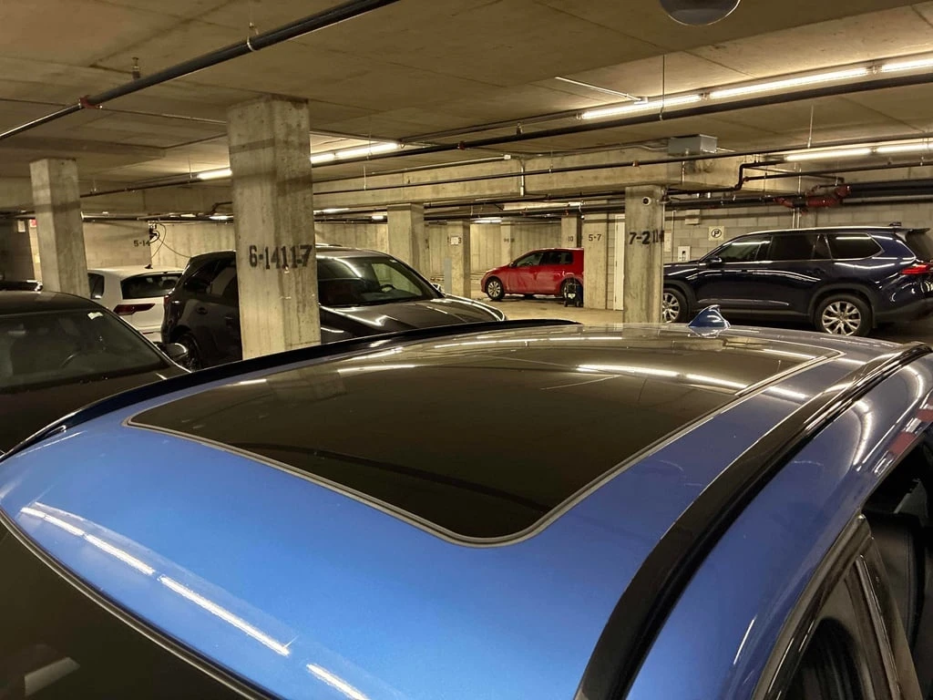 BMW X1 * xDrive28i * CARFAX * � ����� * PANO | Mobile.bg � ����������� 13