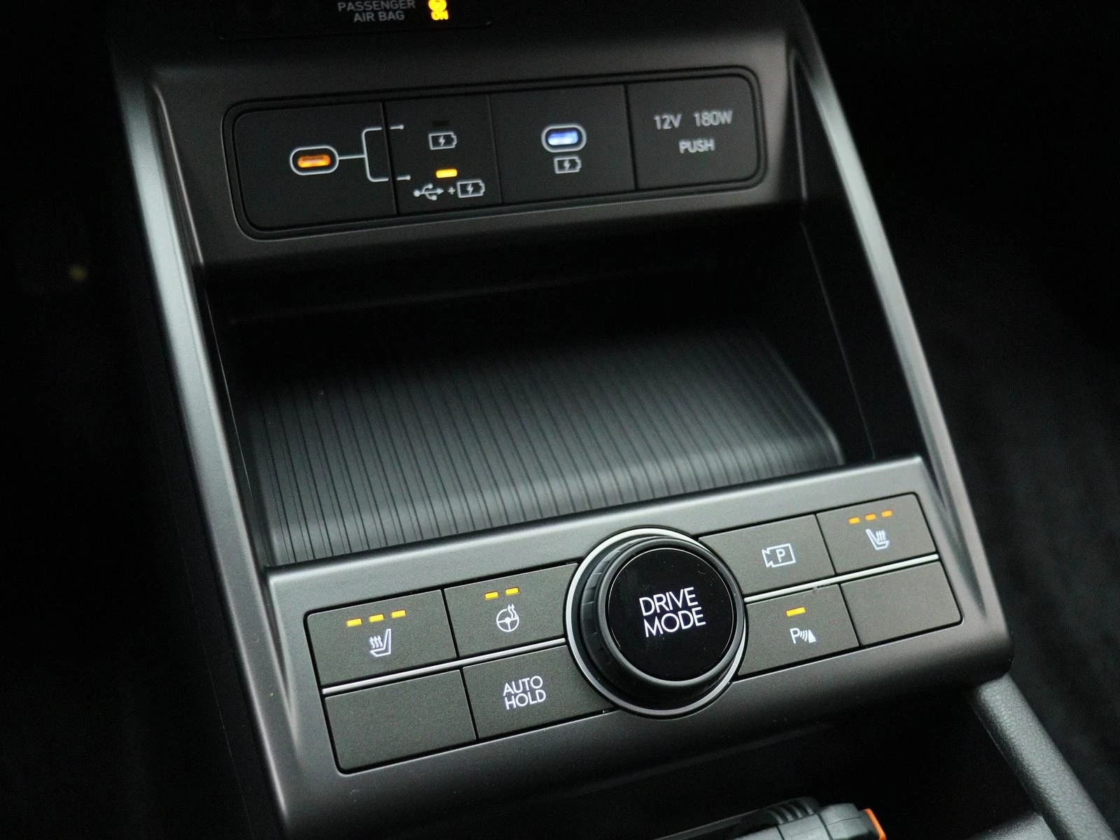 Hyundai Kona, снимка 11 - Автомобили и джипове - 53949814