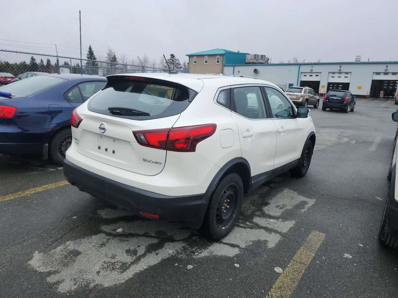 Nissan Qashqai SV| PANORAMA| 2 �����| 2 ����� ���� � ������|  | Mobile.bg � ����������� 3