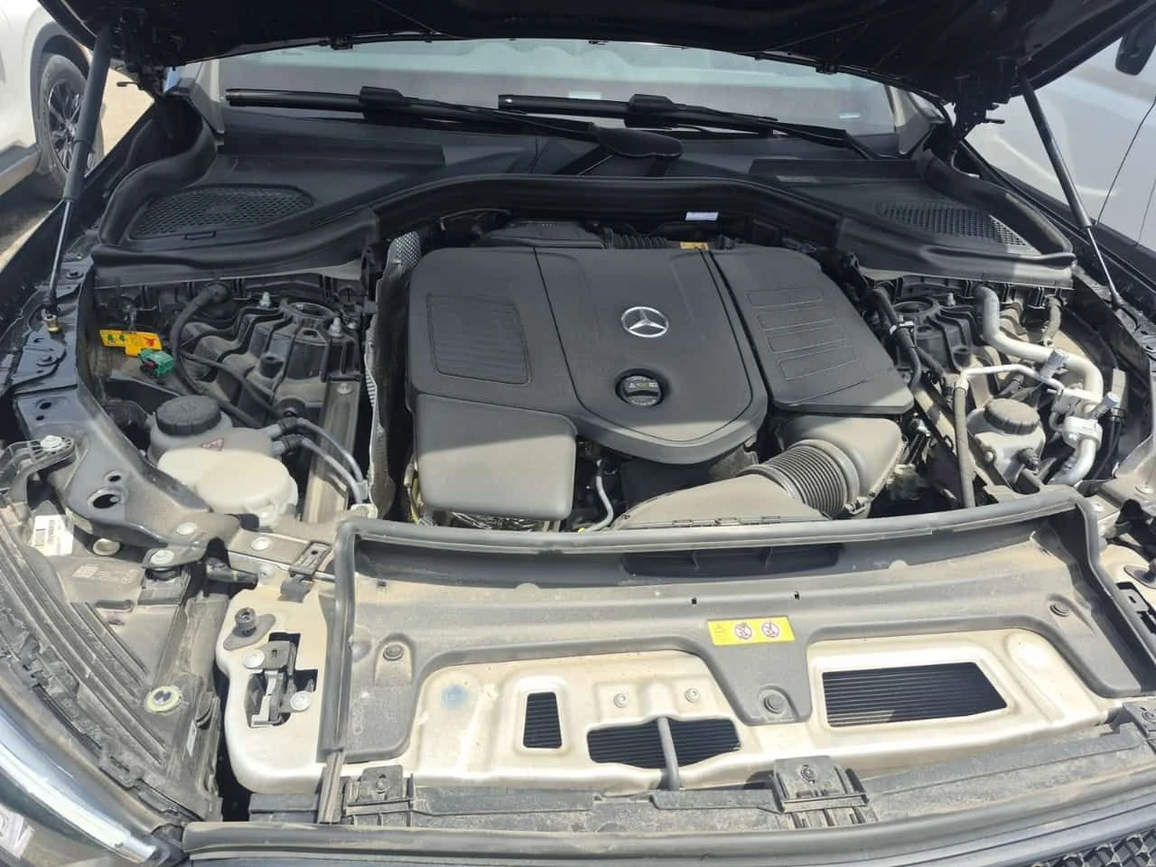 Mercedes-Benz GLC 350 350E/CARFAX/ПАНОРАМА/ПОДГРЕВ/ФИНАНСИРАНЕ, снимка 16 - Автомобили и джипове - 54864201