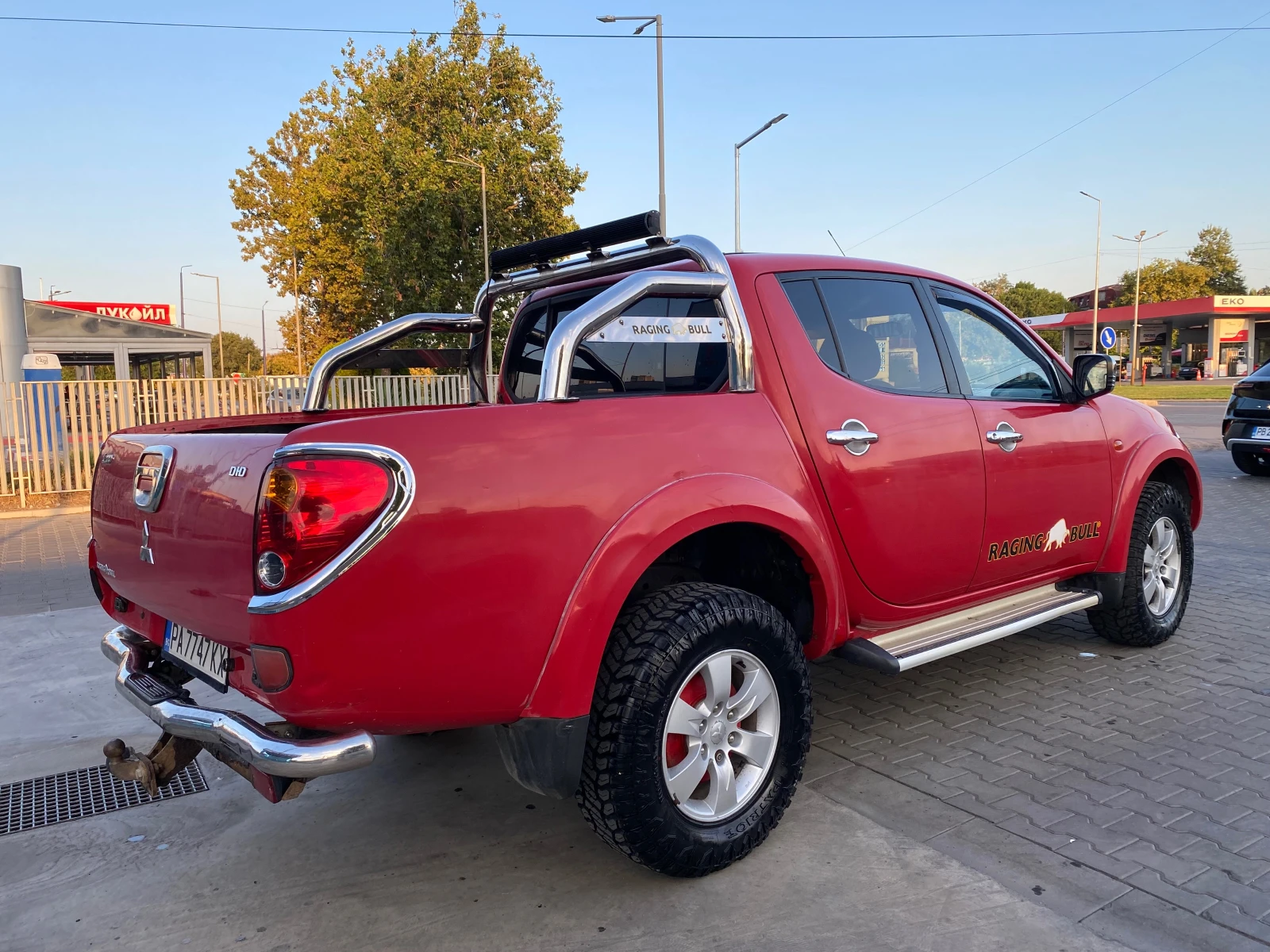 Mitsubishi L200, снимка 3 - Автомобили и джипове - 55658778