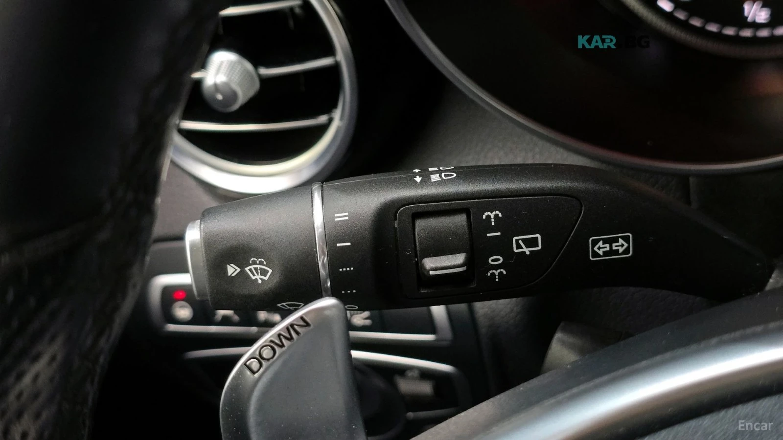 Mercedes-Benz GLC 63 AMG 4MATIC+ * HUD* 360* КОЖА* НАВИ* ПАНО, снимка 14 - Автомобили и джипове - 55819940