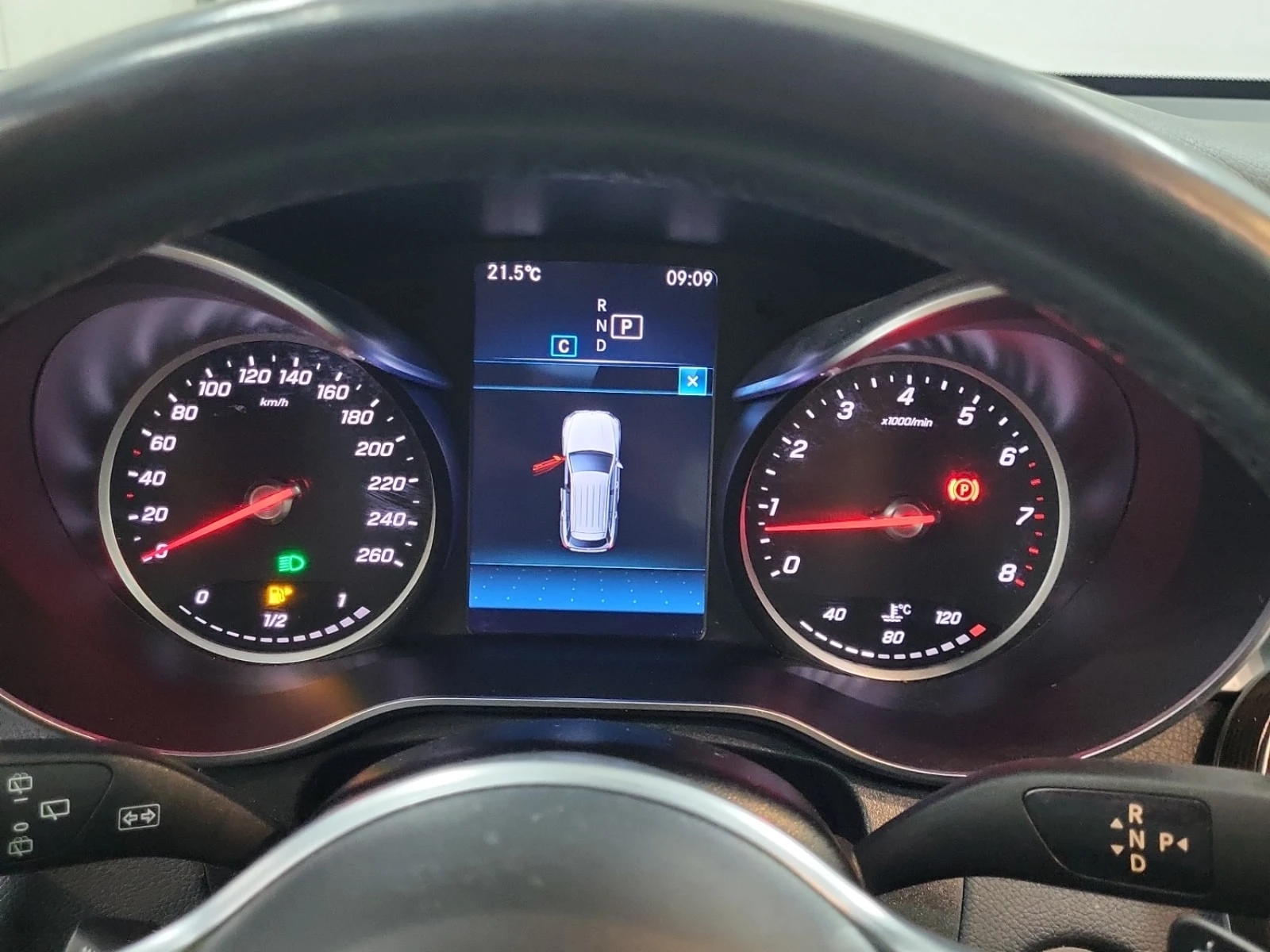 Mercedes-Benz GLC 300 * AMG Line * CARFAX * Без инциденти * , снимка 7 - Автомобили и джипове - 55841560