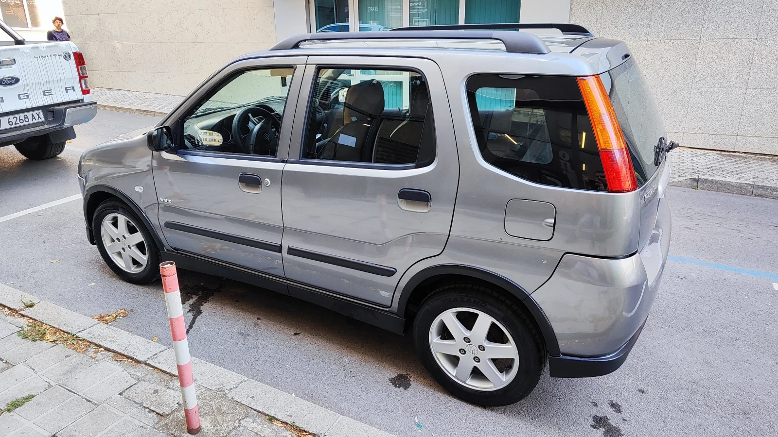 Suzuki Ignis, снимка 3 - Автомобили и джипове - 56313168